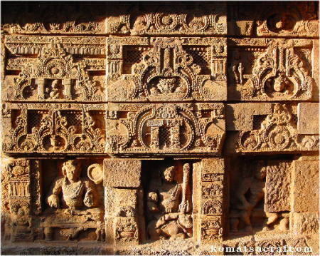 インド・オリッサ州の寺院のレリーフ